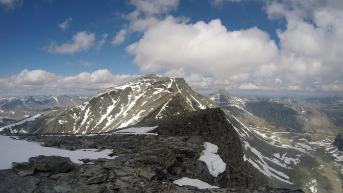 Utsikten fra Vinjeronden til selve målet.